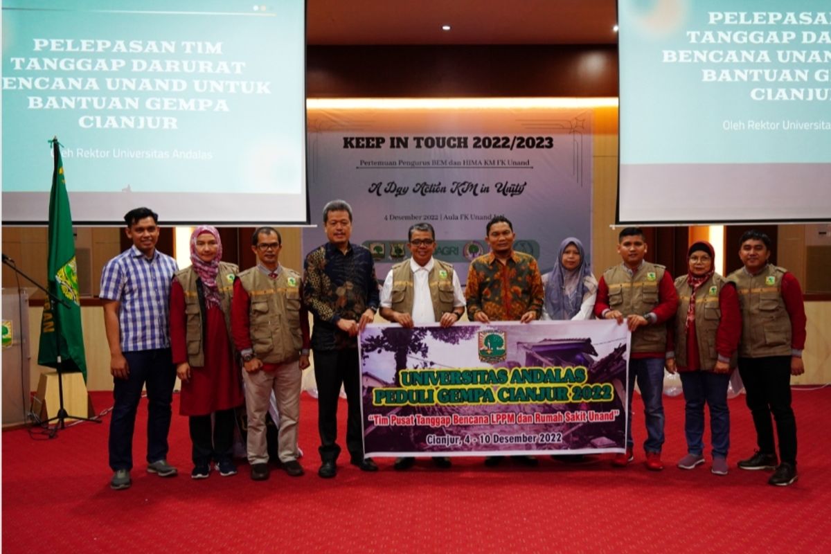 Unand Padang Kirim Tim Perawat untuk Bantu Korban Gempa Cianjur