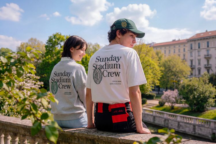 AC Milan meluncurkan koleksi fesyen terbaru Sunday Stadium Crew yang menjaga tradisi pada hari pertandingan dan menyatukan penggemar dari lintas generasi.