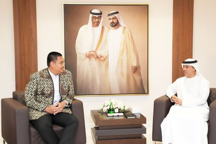 Menteri Pemuda dan Olahraga (Menpora) Republik Indonesia Dito Ariotedjo bertemu dengan Menteri Pendidikan Uni Emirat Arab (UEA) Dr. Ahmad Belhoul Al Falasi. 