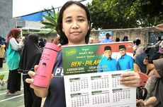 Tim Pasangan Benyamin-Pilar Bagi-bagi Kalender dan "Tumbler" pada Hari Pertama Kampanye