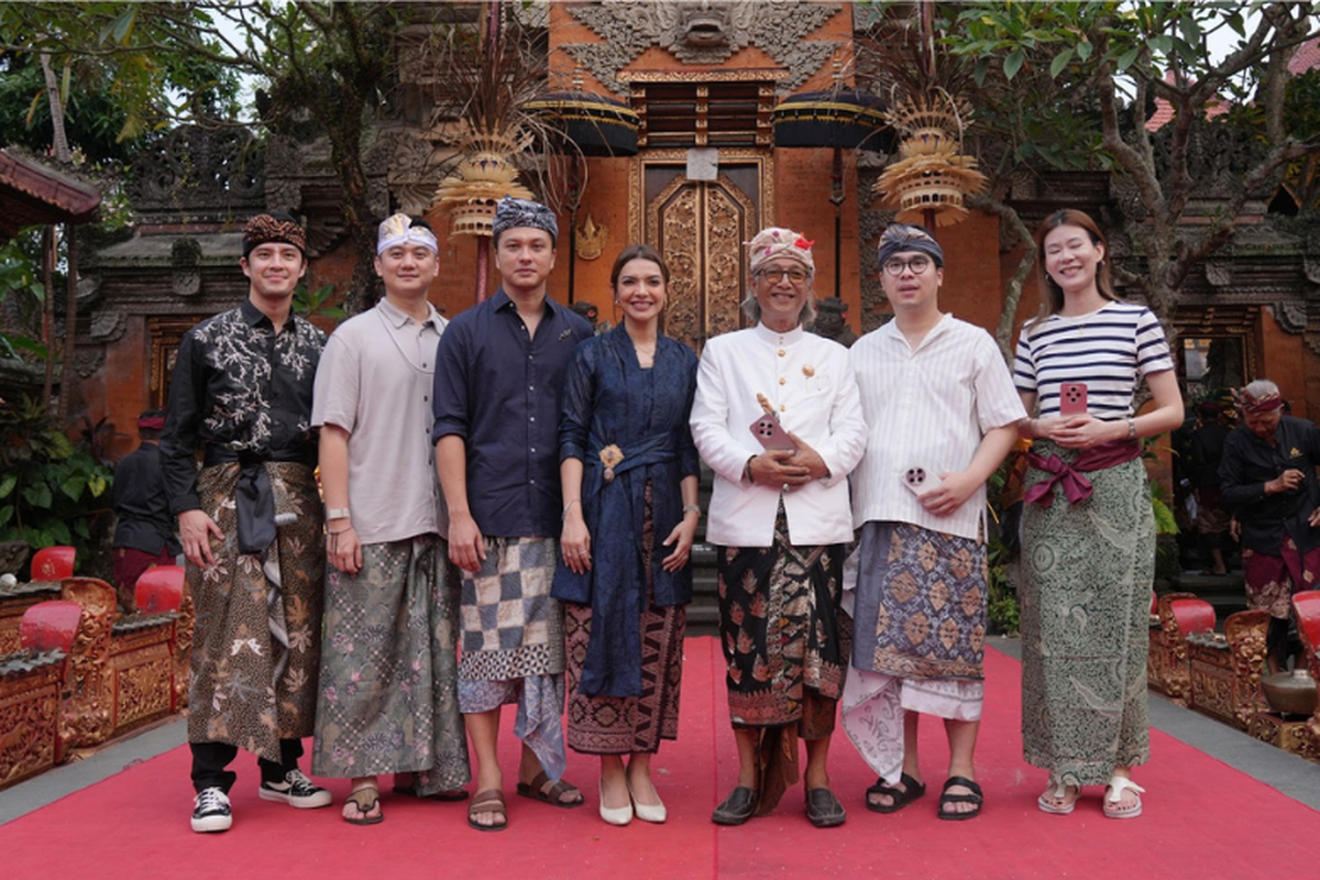 Oppo Indonesia gelar Pameran Fotografi Oppo Find X8 Series dihadiri brand ambassador Oppo Indonesia di Istana Ubud, Bali.