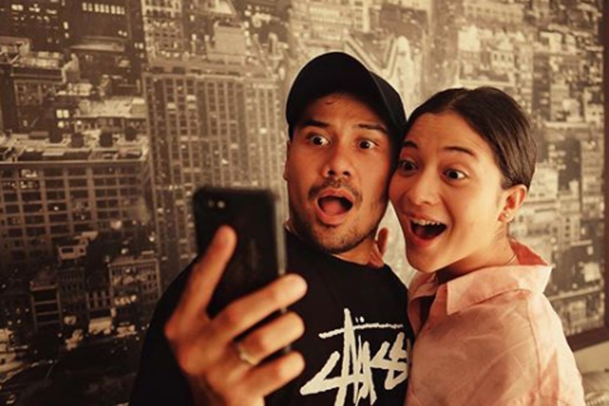 Chicco Jerikho dan istrinya Putri Marino