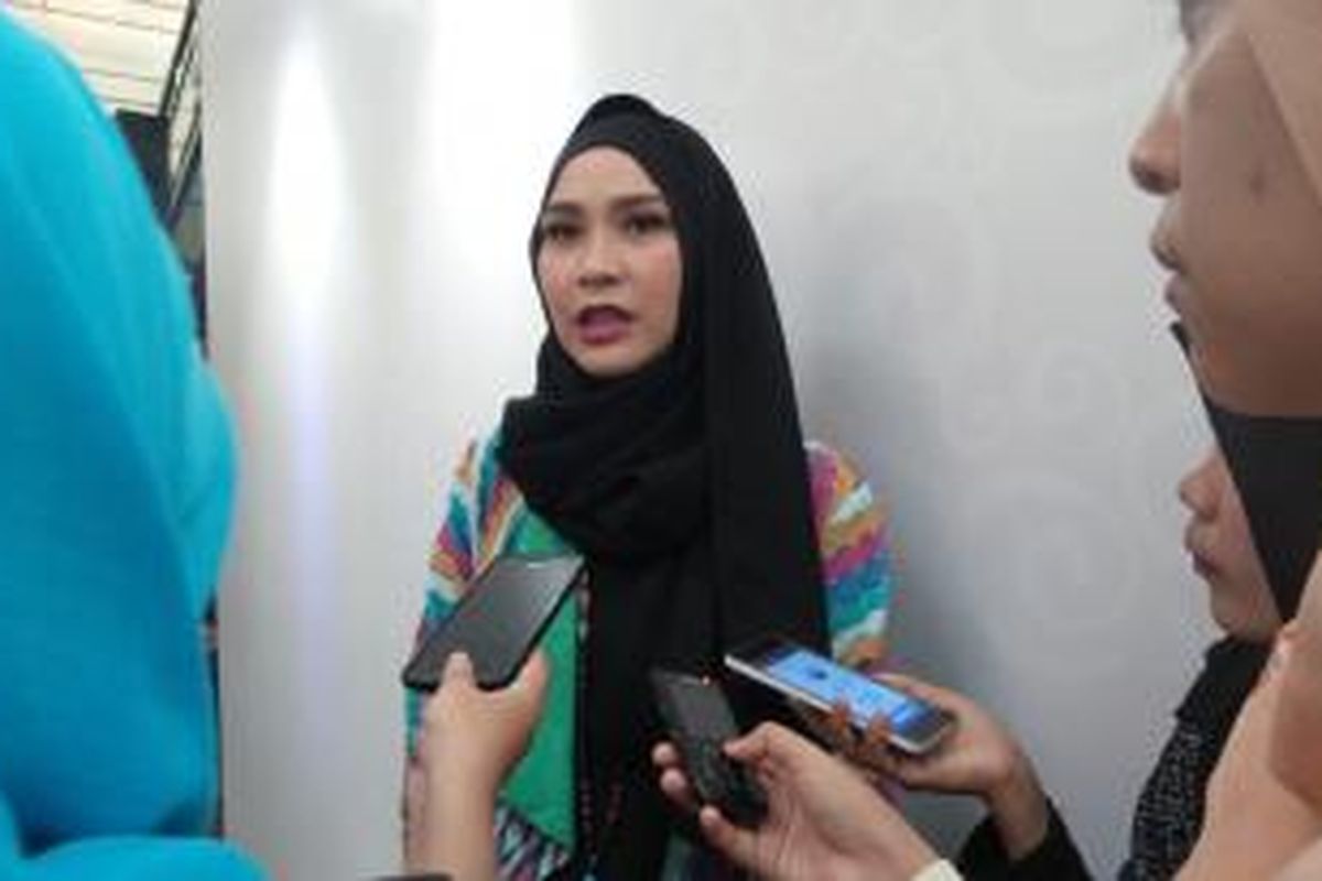 Zaskia Adya Mecca saat menghadiri acara Zalora Lebaran Fashion Parade 2015, Selasa (19/5/2015).