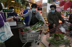 Takut Lockdown Lagi, Warga Beijing Panic Buying di Supermarket