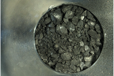 Mirip Batu Bara, Ilmuwan Rilis Foto Sampel Material Asteroid Ryugu