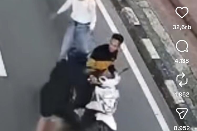 Begal Bersenjata Tajam Rampas Motor dan HP Dua Remaja di Gunung Sahari