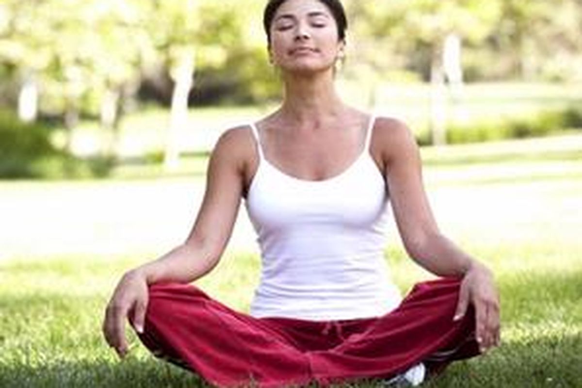 Relaksasi dan melatih pernafasan bisa membantu jalannya aliran darah pada tubuh.