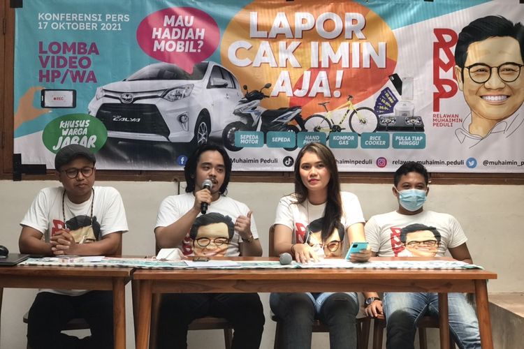 Ketua RMP Nandio Aditya Iskandar dalam konferensi pers lomba “Lapor Cak Imin Aja!” di Kopi Kina, Jakarta Selatan, Minggu (17/10/2021).