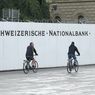 Kejutan, Bank Sentral Swiss Naikkan Suku Bunga Acuan untuk Kali Pertama sejak 2015