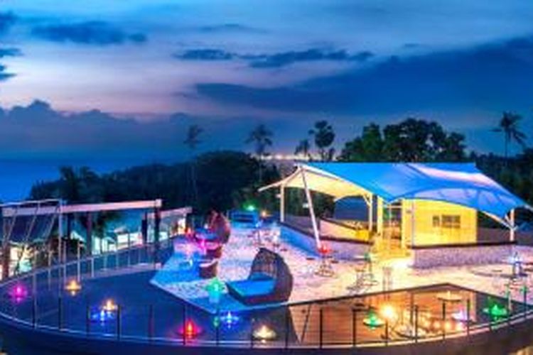 Smoqee Sky Bar di Le Meridien Bali Jimbaran