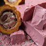 Cokelat Kok Pink? Ini Bukan Pewarna, tapi Asli dari Alam