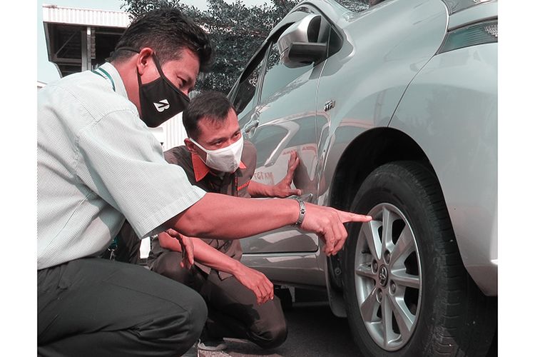 Sebelum road trip, pastikan seluruh aspek kendaraan berada dalam kondisi prima, termasuk ban mobil.                    