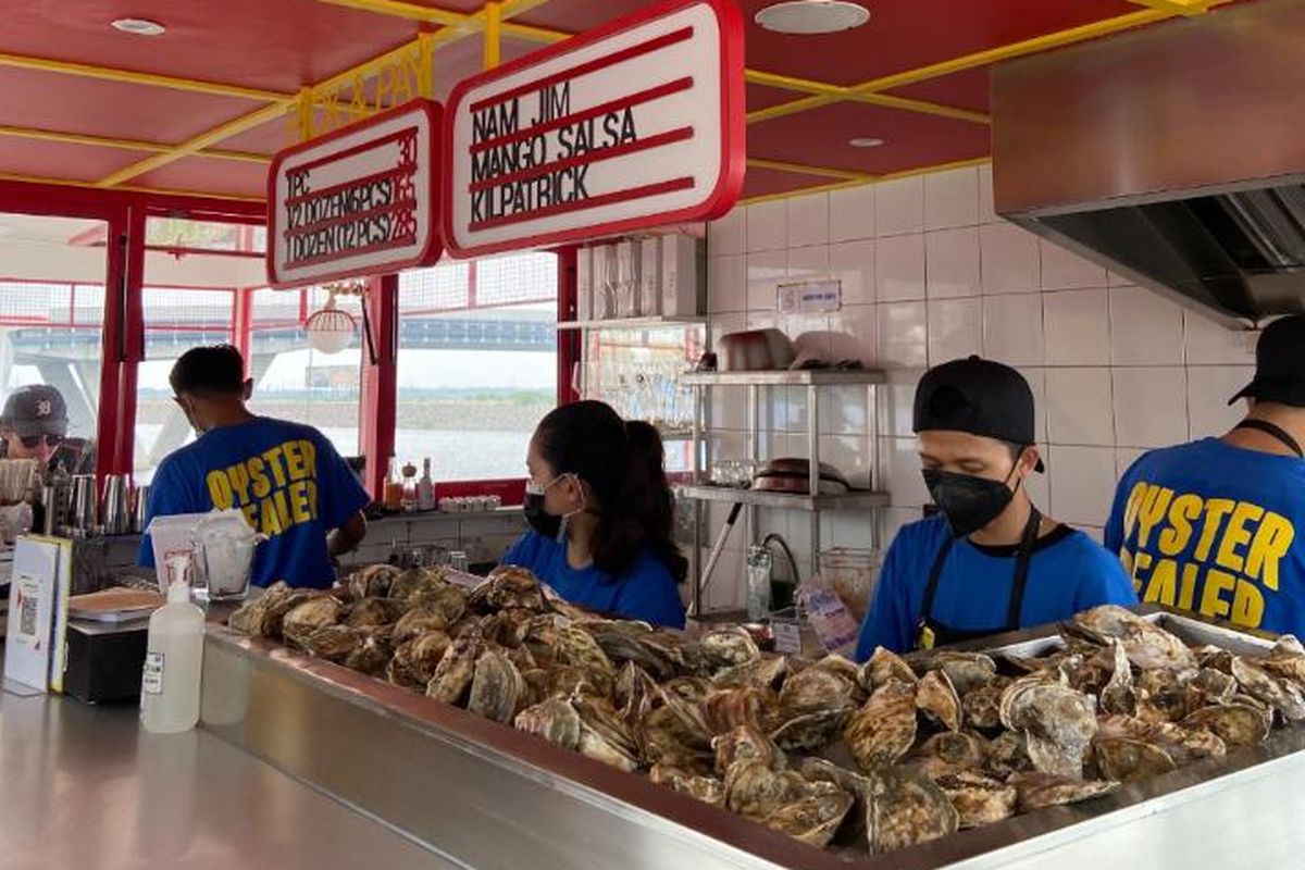 Oyster Dealer.