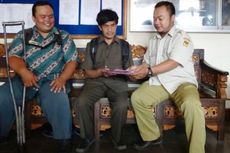 Ketika Penyandang Cacat Jadi Relawan Demokrasi