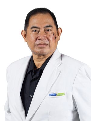 Dr. I Gusti Ngurah Adhiartha, SpPD-KEMD, FINASIM. Dokter menjelaskan berapa kadar gula darah normal sekaligus tanda awal ketika gula darah mulai naik dan perlu diwaspadai.