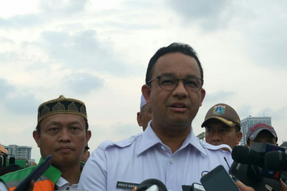 Gubernur DKI Jakarta Anies Baswedan di kawasan Monas, Jakarta Pusat, Minggu (2/12/2018) sore.