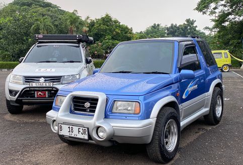 Suzuki Grand Vitara SWB: SUV Langka Warisan Keluarga 