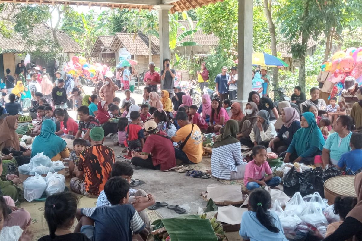 Nyadran di Karangturi, Borongan, Polanharjo, Klaten, Jawa Tengah pada hari ini, Senin 13 Maret 2023.