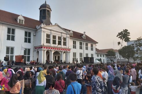 Kota Tua Jakarta Dipadati Pengunjung Pagelaran Nilai Tradisi Sejarah Fatahillah