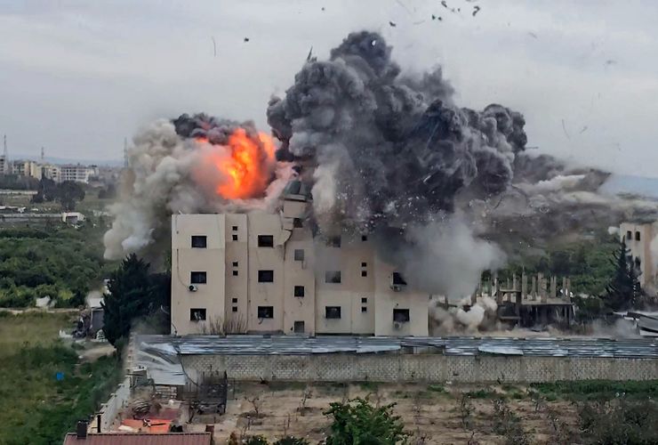 Serangan Israel Tewaskan 1.001 Orang di Lebanon, 3.134 di Iran