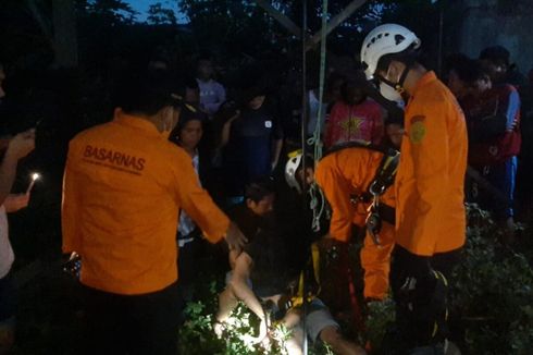 Pemuda Mabuk Panjat Tower SUTET, Evakuasinya Berlangsung Menegangkan