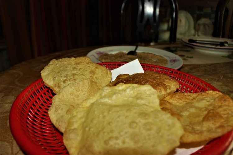 Roti Luchi dari Bangladesh.