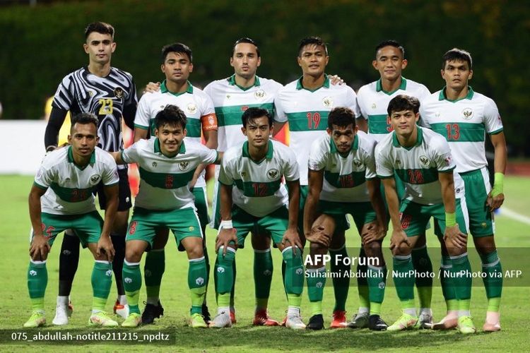 Skuad tim nasional Indonesia saat melawan Vietnam pada pertandingan Piala AFF 2020 di Stadion Bishan, Singapura, Rabu (15/12/2021).  