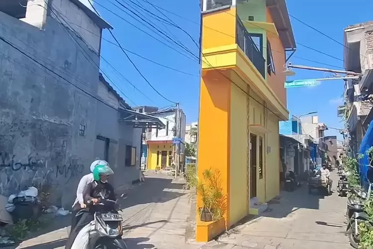 Viral Rumah Runcing ala Jepang di Surabaya, Luas 25 Meter Persegi Dikontrakkan Rp 10 Juta per Tahun
