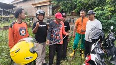 Musim Hujan, Ular Kobra dan Piton Bermunculan di Rumah dan Gudang Warga Madiun