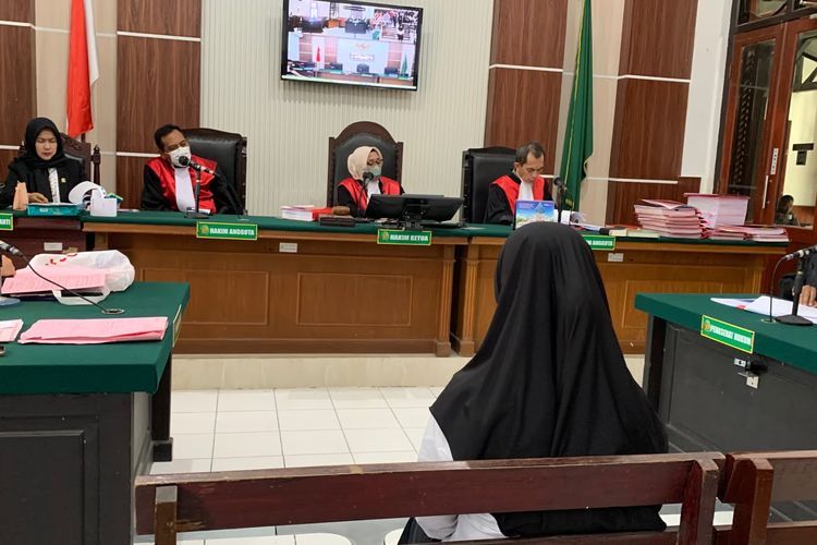 SPP hingga Tunjangan Guru Diduga Digelapkan Rp 328 Juta, Eks Admin SD Cita Hati Minta Bebas