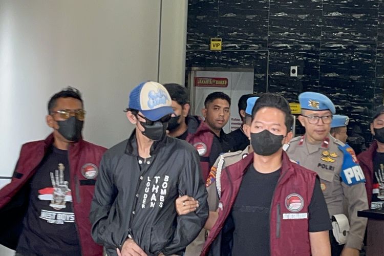 Polisi Kantongi Identitas Penyuplai Narkoba ke Artis Revaldo, Dibeli Online