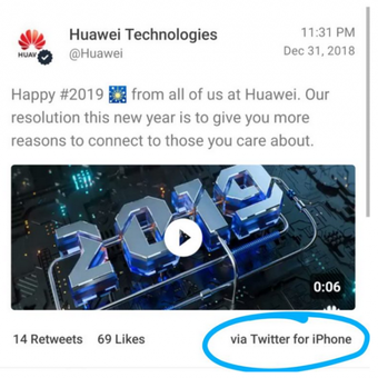 Admin Twitter Huawei berkicau dengan iPhone.