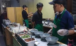 Intip 4 Strategi Marketing Kedai Mie Tjap Chili yang Selalu Ramai Pengunjung