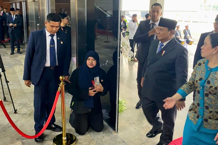 Prabowo-Gibran Tiba di DPR, Disambut Puan hingga Muzani