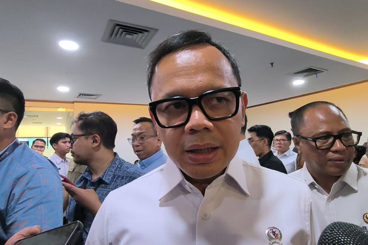 Wamendagri Minta Kepala Daerah Jaga Ucapan, Jangan Bikin Polemik di Tengah Karhutla