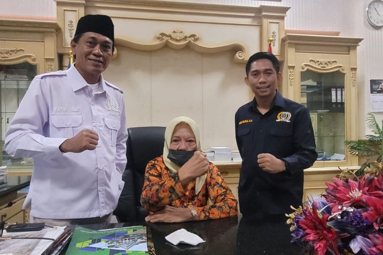 Duduk Perkara Ketua DPRD Nunukan Adu Mulut dengan Pedagang Pasar, Gara-gara Gembok