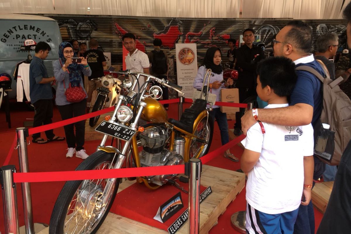 Motor chopper Jokowi di IMS 2018 diserbu pengunjung.