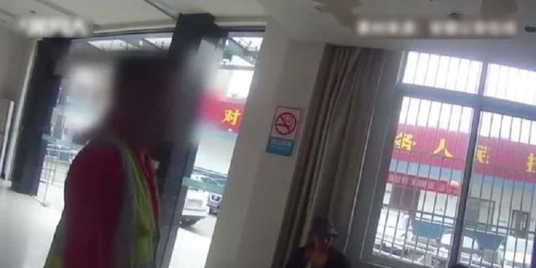 Diminta Ayahnya Bersih-bersih Rumah, Bocah Ini Lapor Polisi - Vimarsana News