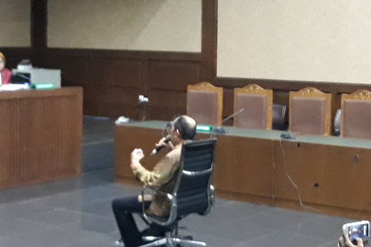 Fredrich Yunadi di Pengadilan Tipikor Jakarta, Jumat (8/6/2018).