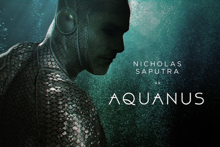 Karakter superhero BumiLangit, Aquanus, yang diperankan Nicholas Saputra.