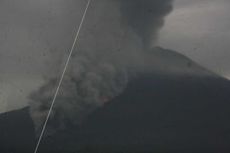 Puluhan Warga Terjangkit ISPA akibat Menghirup Abu Vulkanik Gunung Semeru