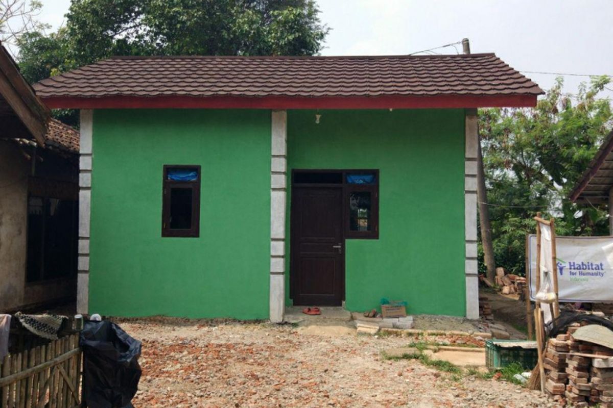 Bantuan program Intiland Teduh, di Pekong, Saga, Balaraja, Tangerang.