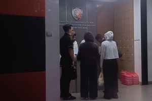 Korban Dugaan Pelecehan Betrand Peto Datangi Polda Metro Jaya untuk Jalani Pemeriksaan