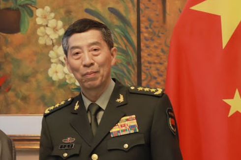 China Tolak Jelaskan Alasan Pencopotan Menhan Li Shangfu