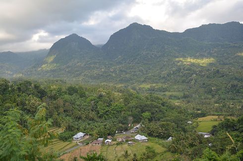 Menjelajahi Lembah Sawu di Bawah Kaki Gunung Api Ebulobo di Flores (2)