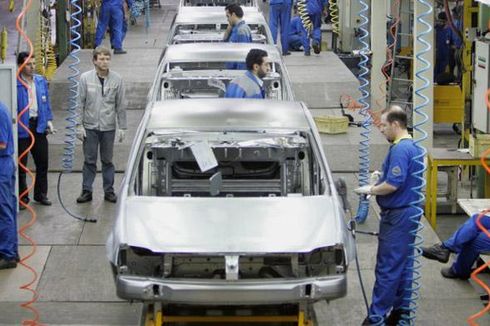 Renault Bakal Pangkas 5.000 Karyawan pada 2024