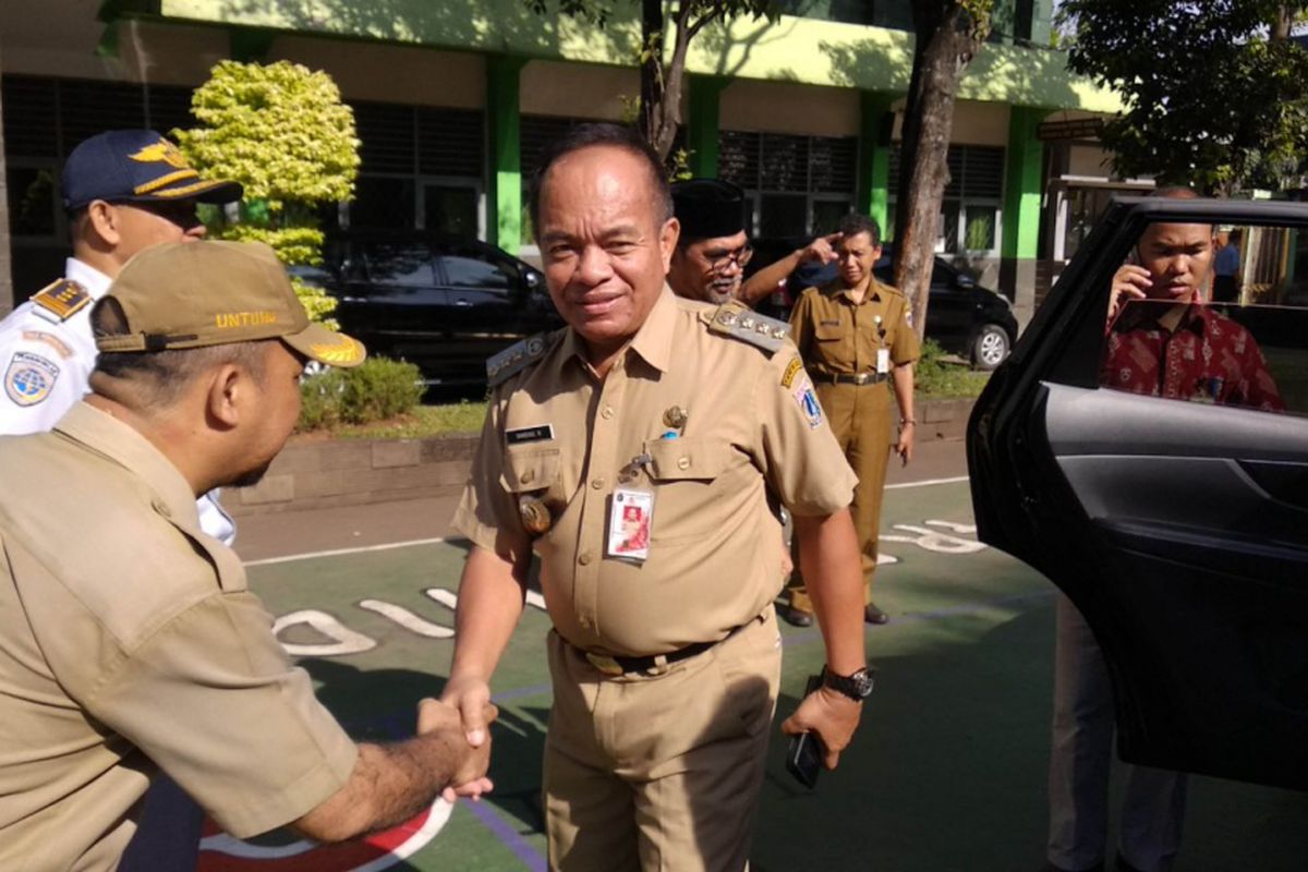 Wali Kota Jakarta Timur Bambang Musyawardana menanggapi M Taufik, Rabu (25/4/2018)