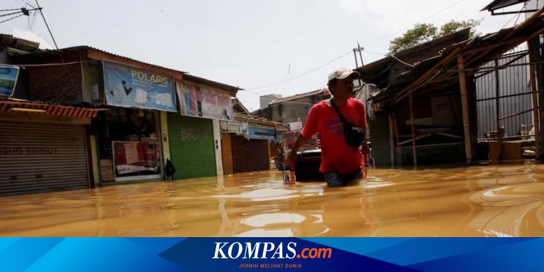 5 Bencana Banjir Di Sejumlah Daerah Di Akhir Dan Awal Tahun Dari Sungai Meluap Hingga 3 Desa Terendam Halaman All Kompas Com