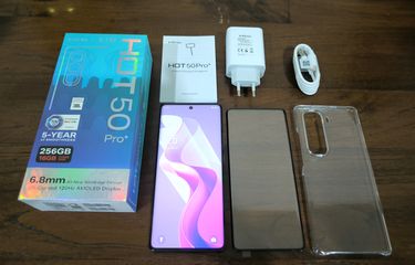 Menggenggam Infinix Hot 50 Pro Plus, HP Kolaborasi dengan JKT48 ...
