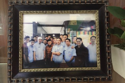 Kenangan Pramusaji Rumah Makan Padang Sari Bundo tentang BJ Habibie